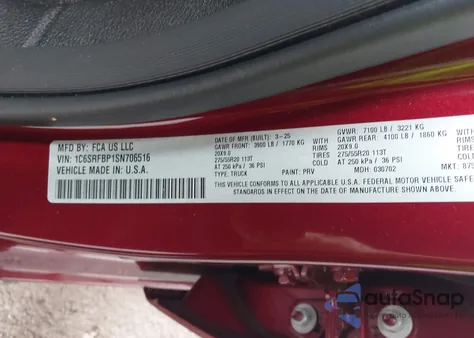 2025 Ram 1500 Big Horn Crew Cab 4X4 6'4 Box z USA, uszkodzony, nr VIN 1C6SRFBP1SN706516